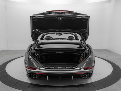 Certified 2016 Ferrari California T RWD image 25