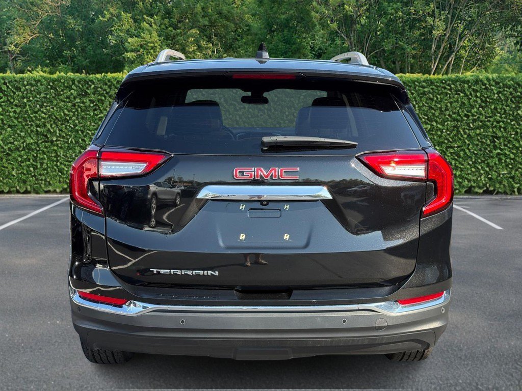 Used 2023 GMC Terrain SLT FWD image 5