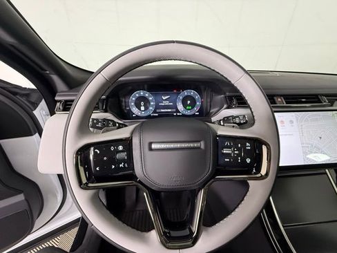 Used 2026 Land Rover Range Rover Velar Dynamic SE image 33