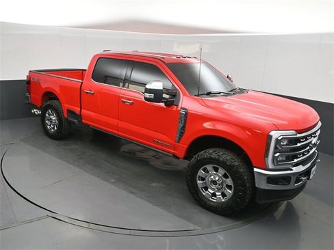 Used 2024 Ford F250 Lariat w/ Chrome Package image 27
