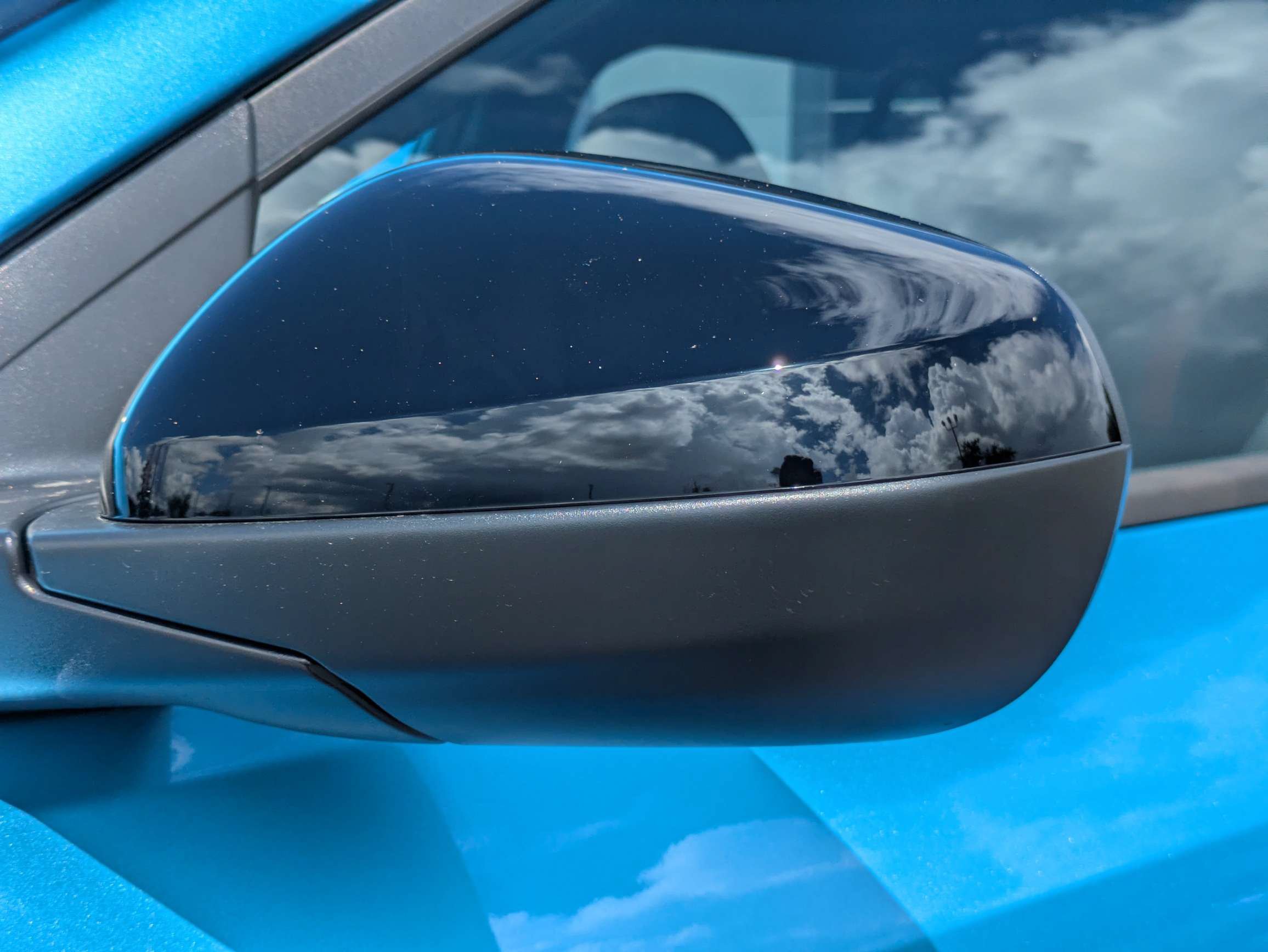 New 2026 Chevrolet Trax RS w/ Sunroof Package FWD image 35