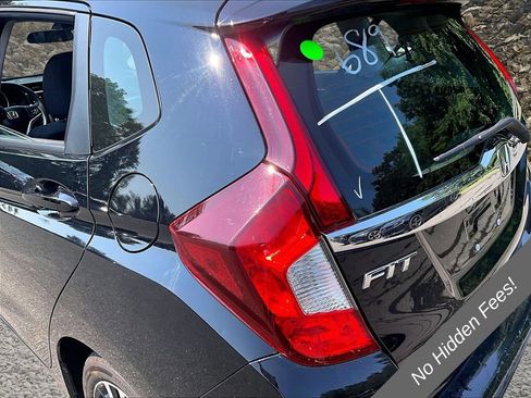 Used 2019 Honda Fit EX image 22