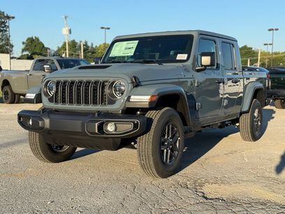 New 2026 Jeep Gladiator Sport