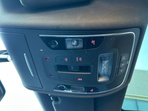 Used 2018 Audi A6 3.0T Sport image 32