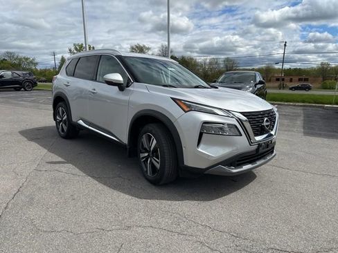 Certified 2023 Nissan Rogue SL w/ SL Premium Package AWD/4WD image 7