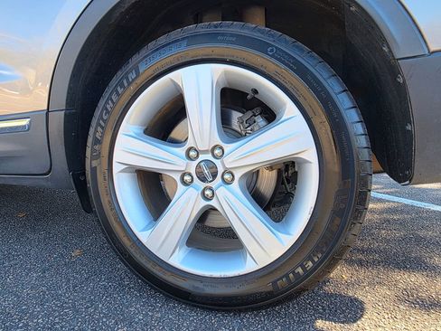 Used 2018 Lincoln MKC Premiere image 31