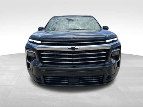 New 2025 Chevrolet Traverse High Country image 8