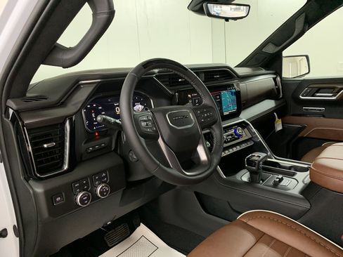 New 2026 GMC Sierra 1500 Denali Ultimate image 17