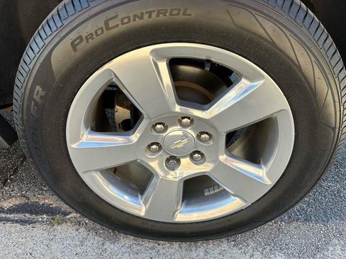 Used 2019 Chevrolet Tahoe LT RWD image 34