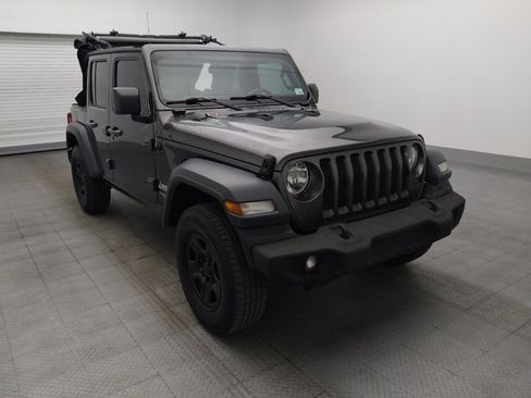 Used 2018 Jeep Wrangler Unlimited Sport AWD/4WD image 13