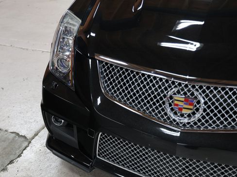 Used 2014 Cadillac CTS V w/ Wood Trim Package image 7