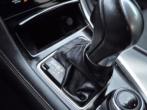 Used 2017 INFINITI Q50 2.0t w/ Moonroof Package image 13