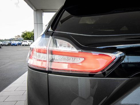 Used 2019 Ford Edge ST w/ Equipment Group 401A image 12