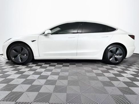 Used 2020 Tesla Model 3 Standard Range Plus RWD image 7