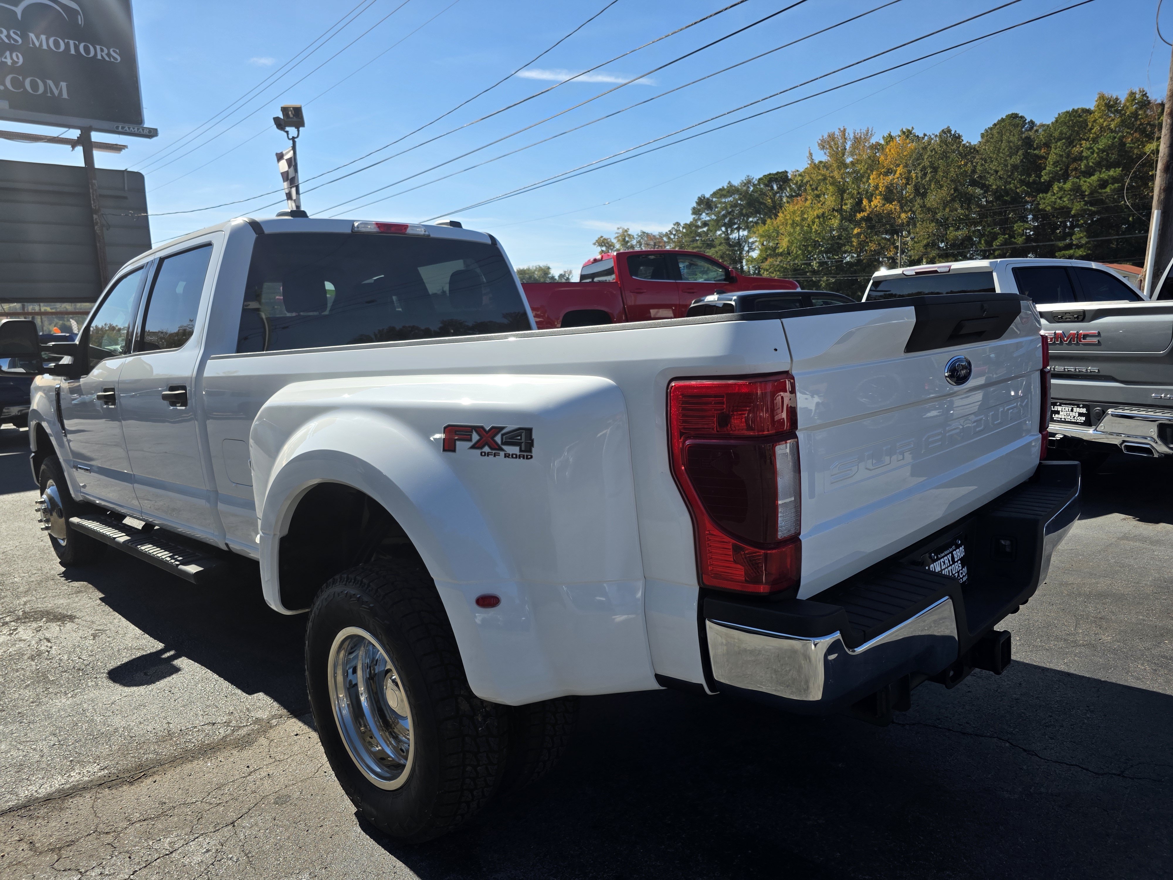 Used 2022 Ford F350 XLT w/ FX4 Off-Road Package AWD/4WD image 8