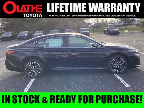 New 2026 Toyota Camry XLE image 1