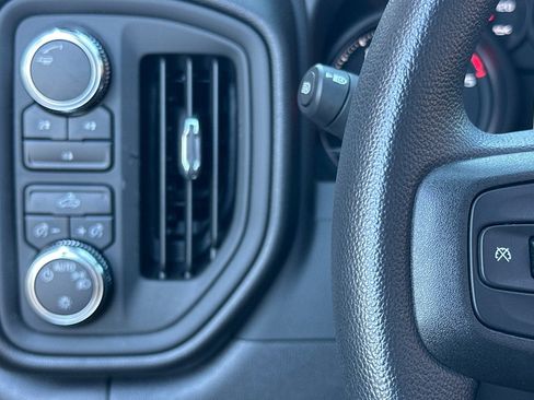 Used 2024 GMC Sierra 2500 Pro image 29