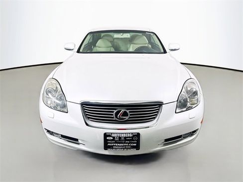 Used 2008 Lexus SC 430 Convertible image 2