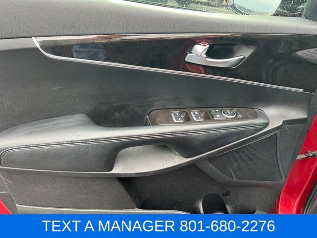 Used 2018 Kia Sorento LX AWD/4WD image 14