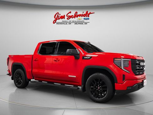 Used 2023 GMC Sierra 1500 Elevation w/ X31 Off-Road Package AWD/4WD image 1