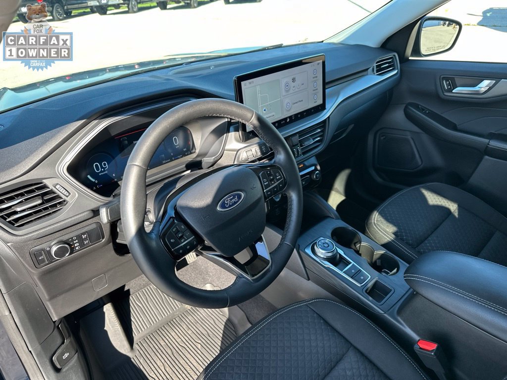 Used 2023 Ford Escape Active w/ Tech Pack #2 AWD/4WD image 10