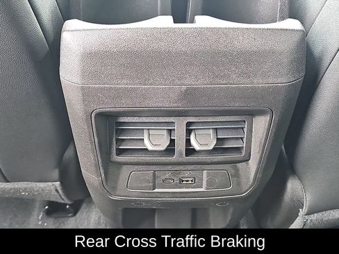 New 2025 GMC Canyon AT4 w/ Nightfall Edition image 32