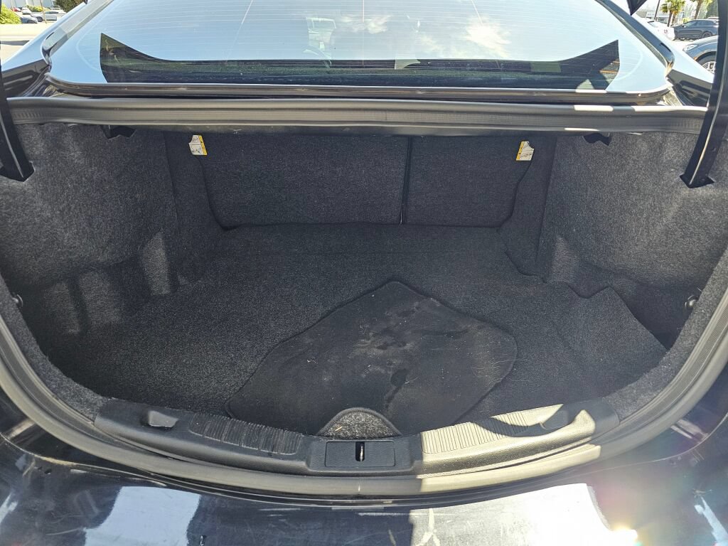 Used 2019 Ford Fusion SE w/ Equipment Group 151A FWD image 14