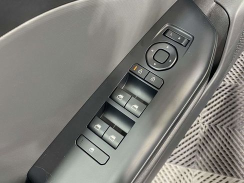 New 2026 Kia K4 LXS image 19