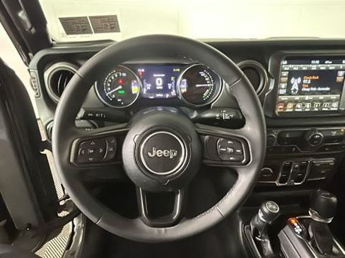 Used 2023 Jeep Wrangler Unlimited w/ 8.4" Radio Group AWD/4WD image 13
