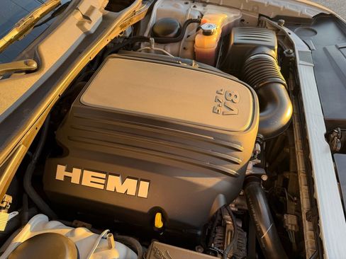 Used 2022 Dodge Challenger R/T image 37