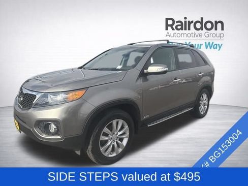 Used 2011 Kia Sorento LX w/ Convenience Pkg AWD/4WD image 3