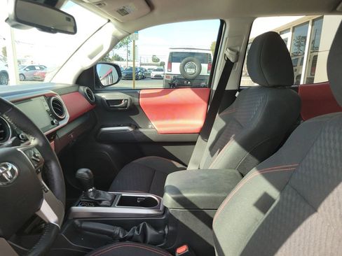 Used 2023 Toyota Tacoma SR image 18