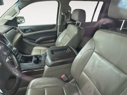 Used 2018 Chevrolet Suburban LT w/ Texas Edition Package RWD image 11