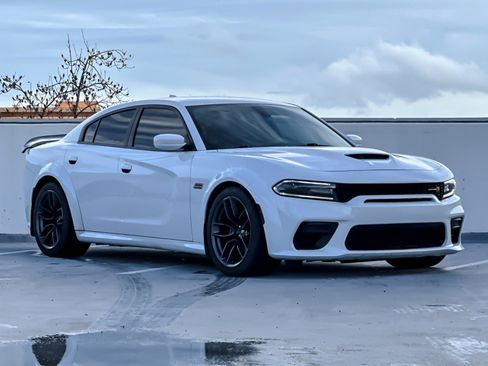 Used 2020 Dodge Charger Scat Pack image 10
