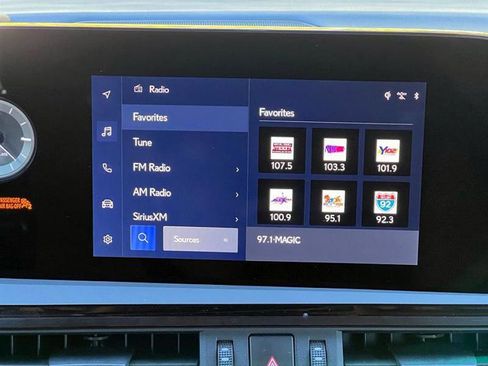 Used 2024 Lexus ES 350 Premium image 32