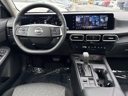 Certified 2026 Nissan Sentra SV w/ SV Convenience Package FWD image 8