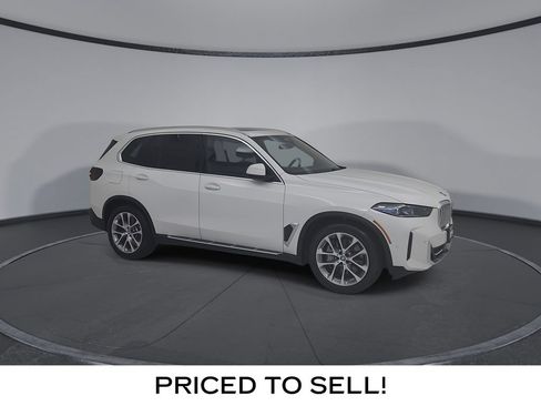 Used 2025 BMW X5 xDrive50e AWD/4WD image 2