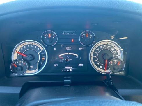 Used 2013 RAM 1500 Classic SLT w/ Premium Display Pkg image 9