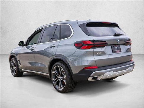 Used 2026 BMW X5 xDrive40i AWD/4WD image 7