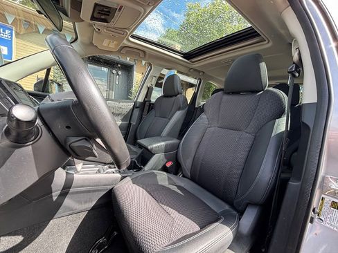 Used 2022 Subaru Forester Premium AWD/4WD image 8