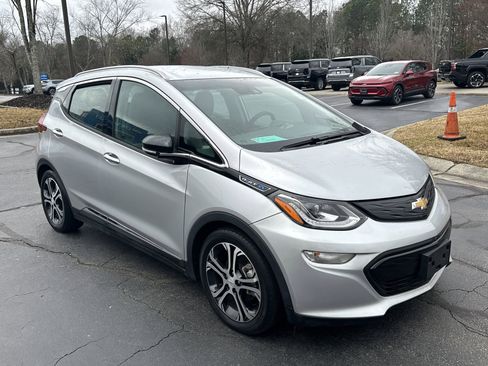 Used 2020 Chevrolet Bolt Premier w/ Infotainment Package image 3
