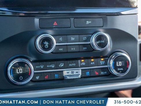 Used 2022 Ford Expedition Limited image 10