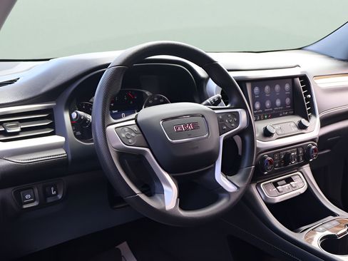 Used 2023 GMC Acadia SLE w/ Driver Convenience Package AWD/4WD image 11