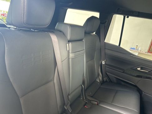 Used 2024 Lexus GX 550 image 24