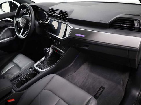 Used 2023 Audi Q3 2.0T Premium Plus w/ Premium Plus Package image 6