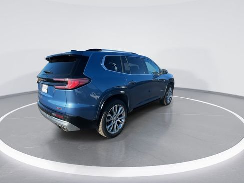 Used 2024 GMC Acadia Denali w/ Super Cruise Package image 8