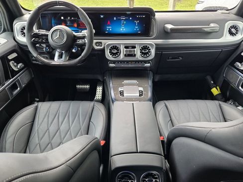 Used 2026 Mercedes-Benz G 63 AMG 4MATIC image 11