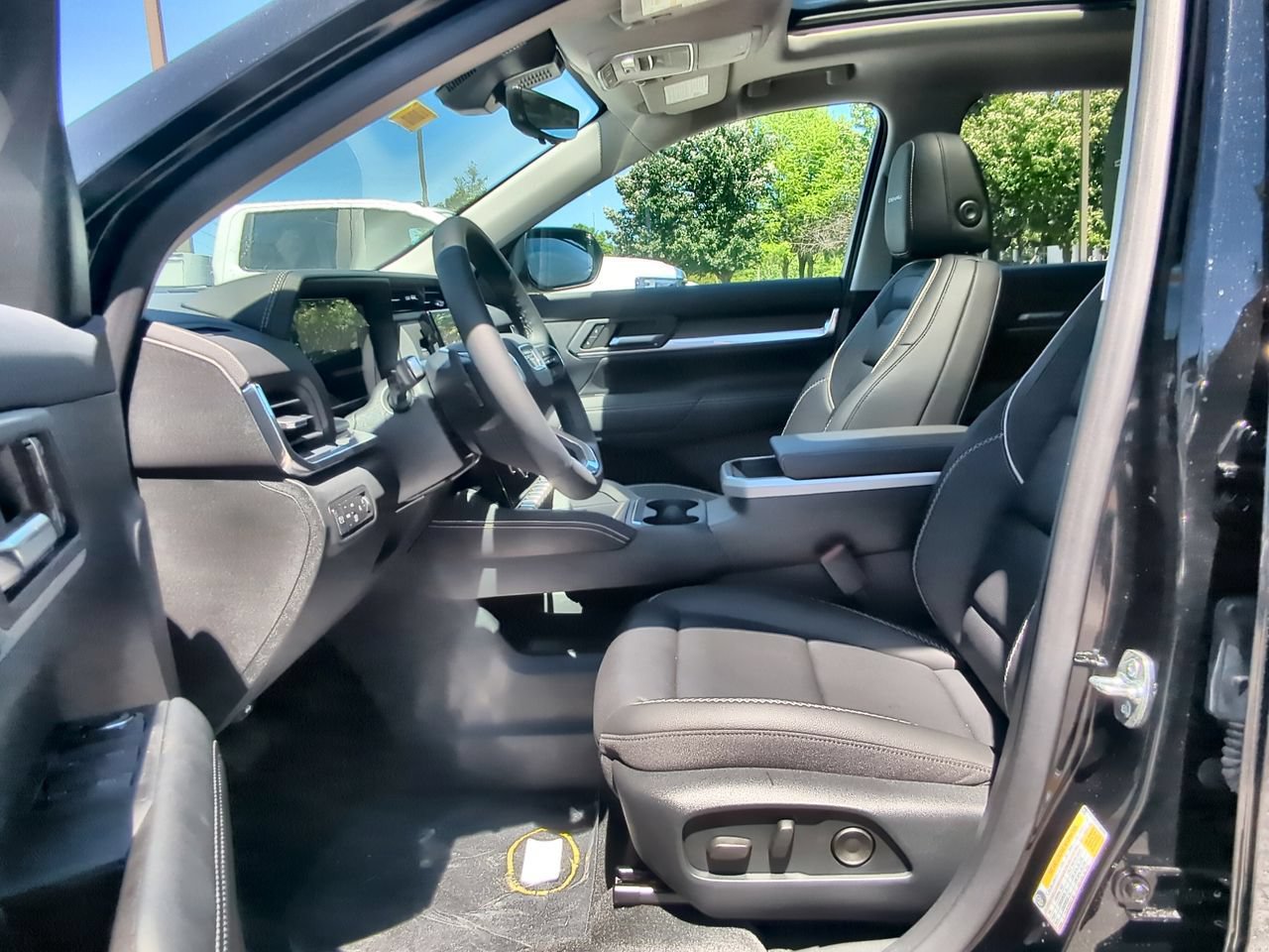 Used 2026 GMC Terrain Denali AWD/4WD image 20