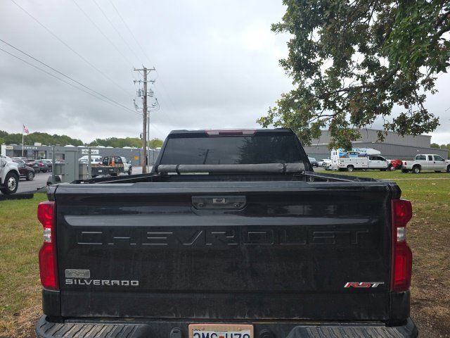Used 2022 Chevrolet Silverado 1500 RST AWD/4WD image 6