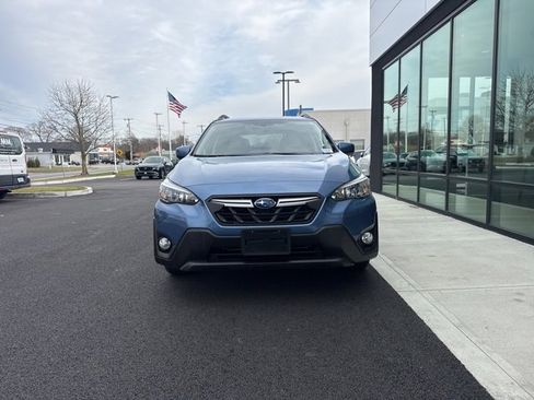 Used 2023 Subaru Crosstrek 2.0i Premium image 7